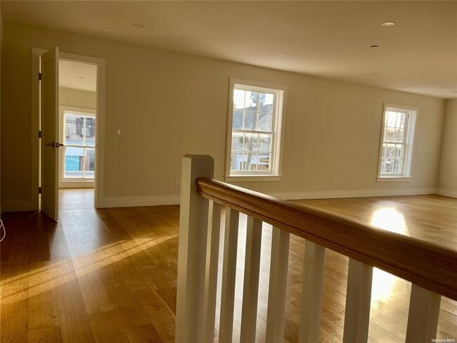 Building Photo - 108 South St Unit A Rental
