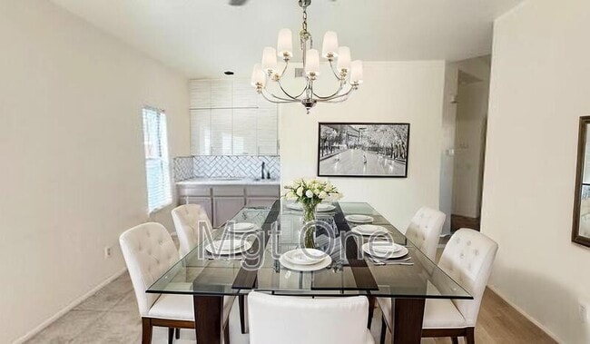 Photo - 10342 Crossing Green Cir