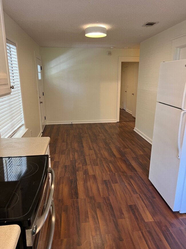 Photo - 35 Bay Breeze Dr