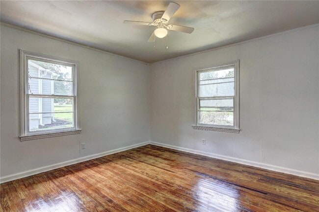 Photo - 3292 Arnwood Ave