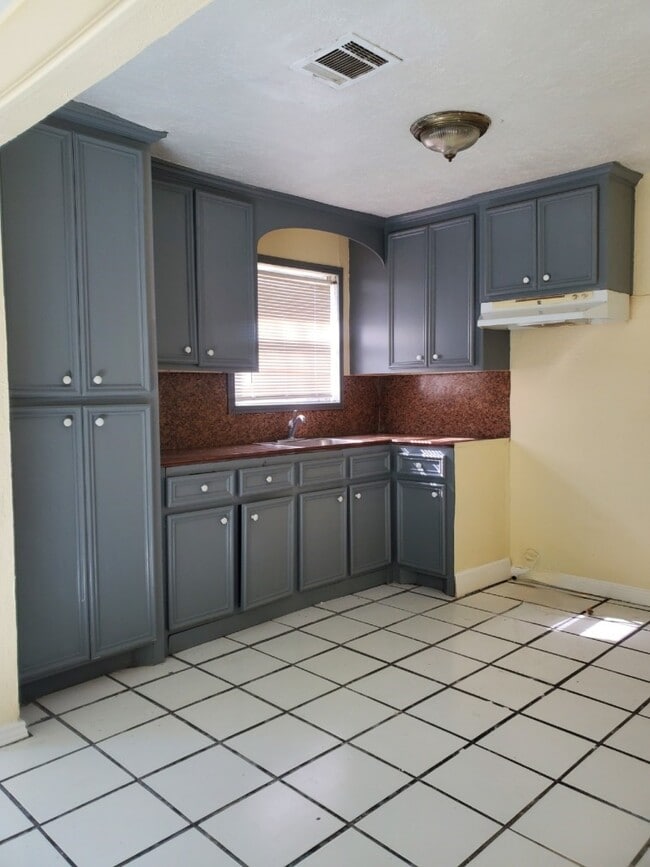 Photo - 416 Bonnie Dr