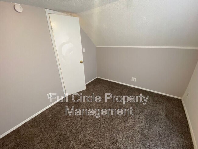 Photo - 326 N 34th St