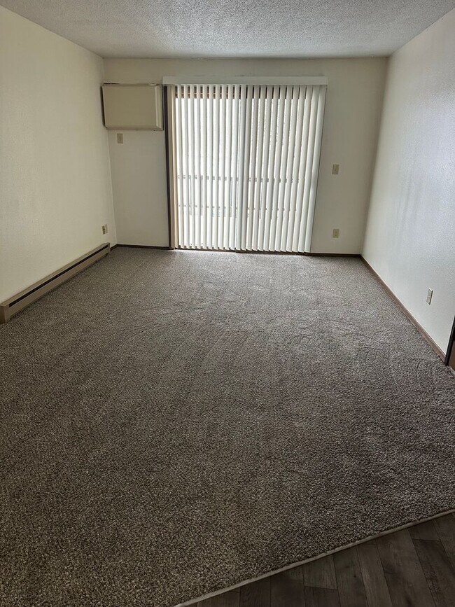 Photo - 2 BR 2 BA with Balcony Garage Included Unidad WW-2