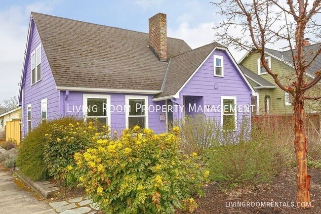 Building Photo - 4451 SE 29th Ave