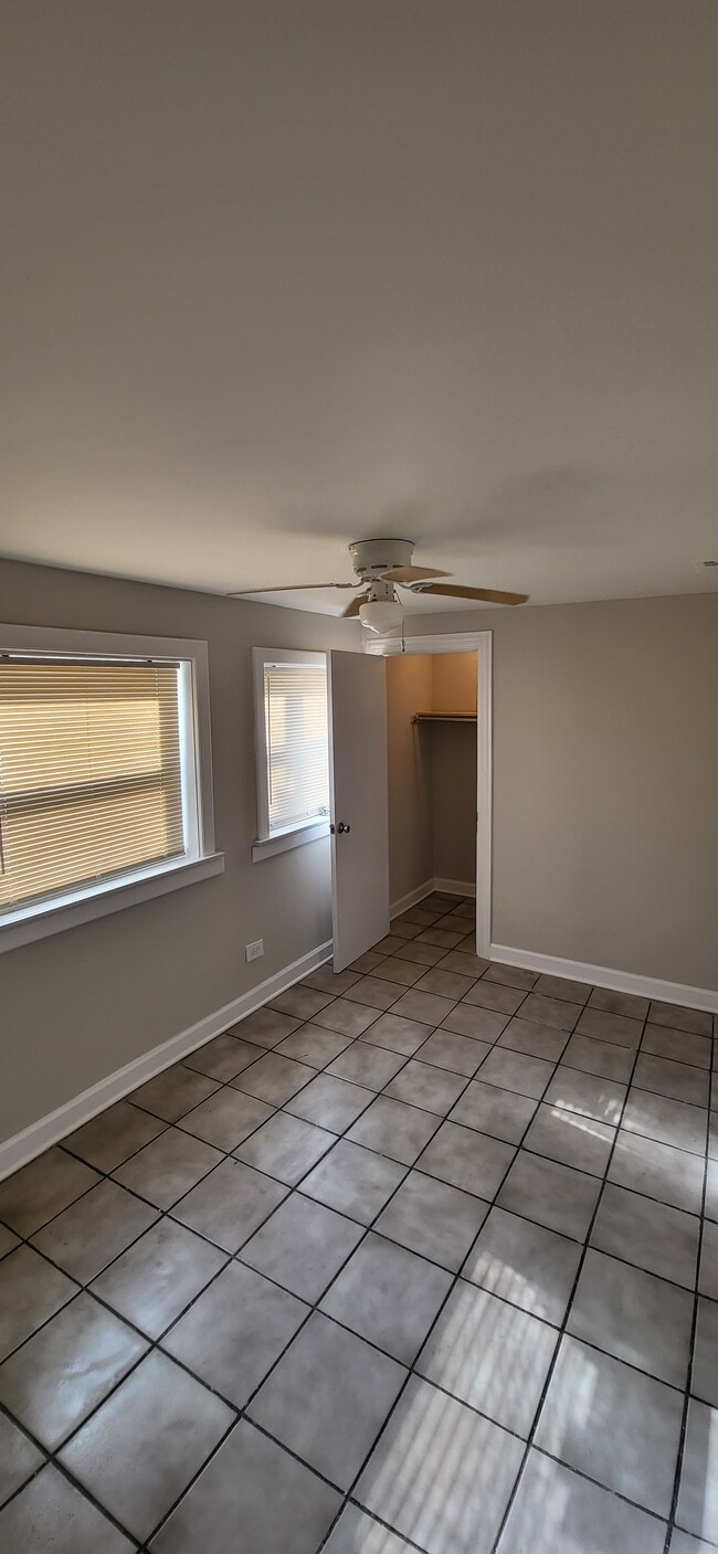 Smaller bedroom - 4725 S Western Blvd Unit Garden floor.