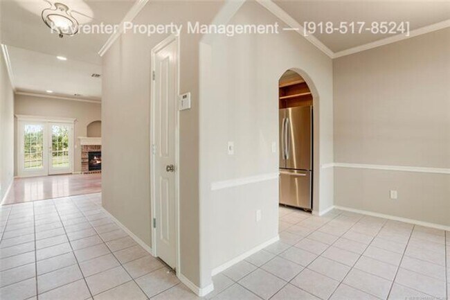 Photo - 3 Bed | 2 Bath | Jenks