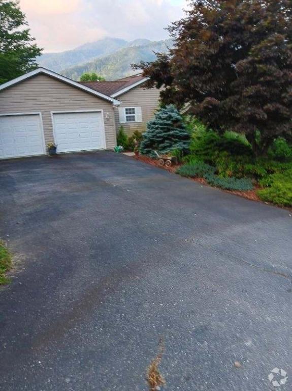 Houses for Rent in Haywood County, NC 15 Houses