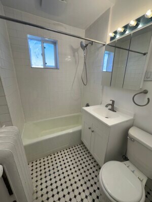 Photo - 4442 Washington St Unit #3
