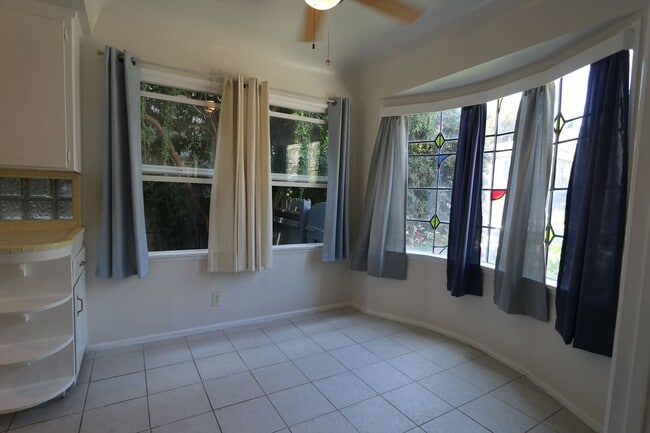 Photo - 7114RamsgateAve Unit 7114