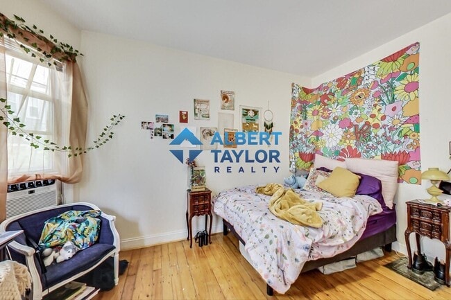 Photo - 47 Hillside St