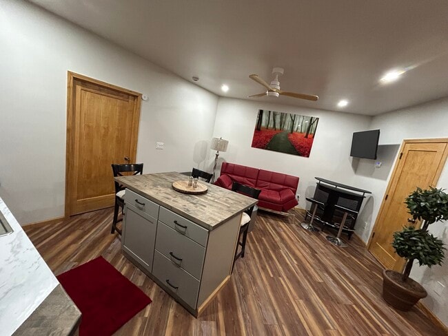 Photo - 226 Wineberger Rd Unit SuperDome on the Lske