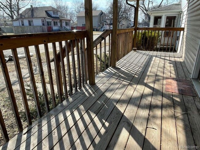 Photo - 429 E Hayes Ave