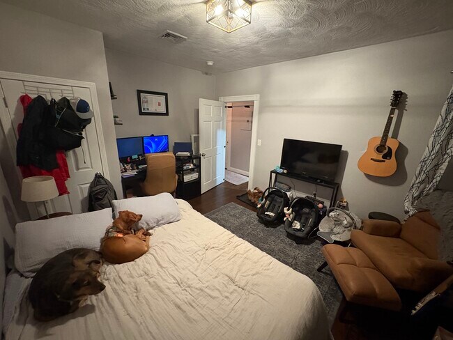 Photo - 26 Elder St Unit 2