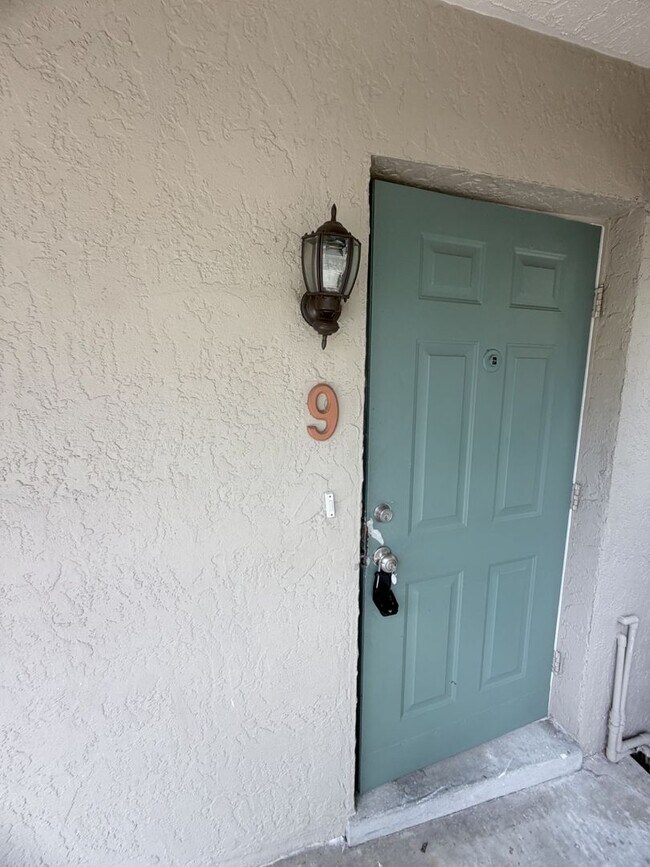 Photo - 130-136-136 Cape Coral Pkwy W Unidad 136 Cape Coral Pkwy W #9