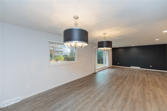 Photo - 2500 Deborah Dr