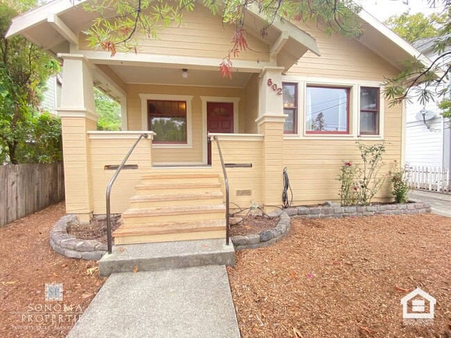 1 Bedroom, 1 Bathroom Charming Craftsman i... - 1 Bedroom, 1 Bathroom Charming Craftsman i...