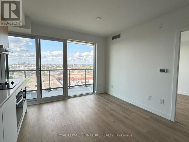 Photo - 1100 Sheppard Ave W Unit 1227