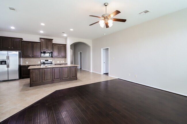 Photo - 26122 Serenity Oaks Dr