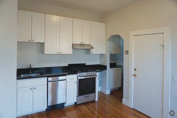 Building Photo - 120 Willow St Unit 116-03 Rental