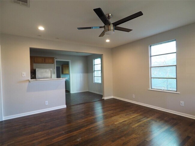 Photo - 4508 Bennett Ave