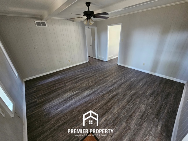 Photo - Spacious 4BR/2BA Home in 38115 | 2-Car Garage & Large Fenced Backyard