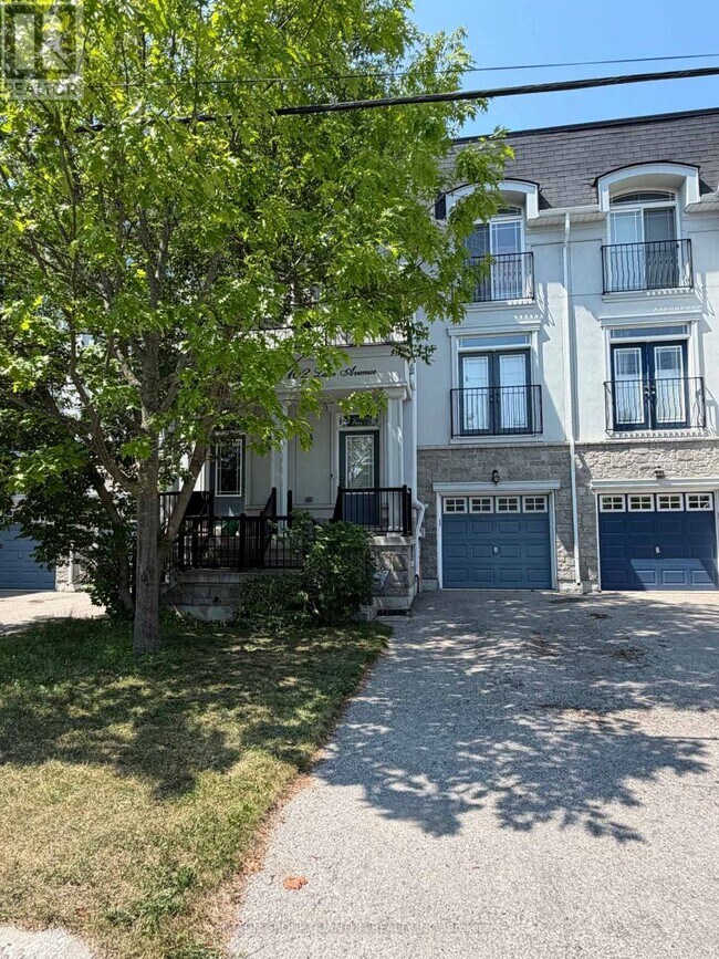 Photo - 102 Lake Ave
