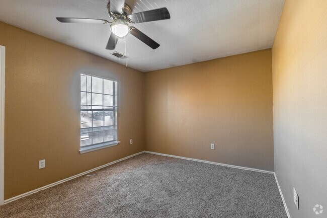 3BR, 2.5BA - 1,214SF - Bedroom