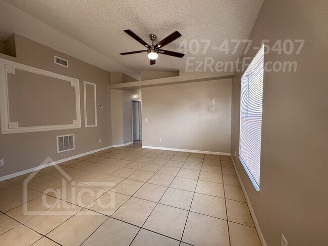 Photo - 1846 Spruce Ridge Dr