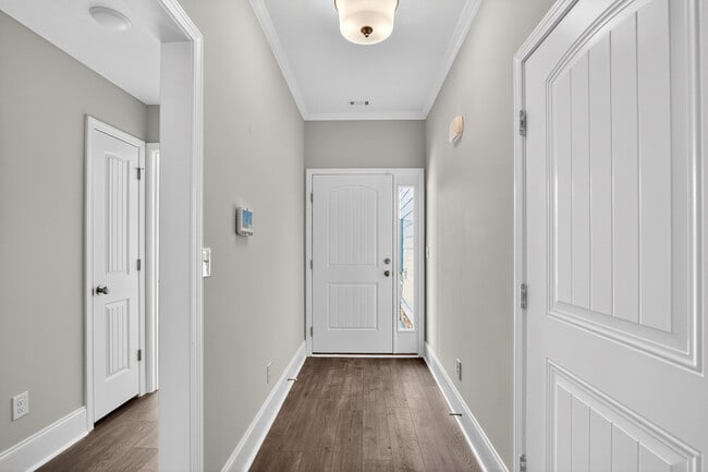 Photo - 7232 Paisley Cir