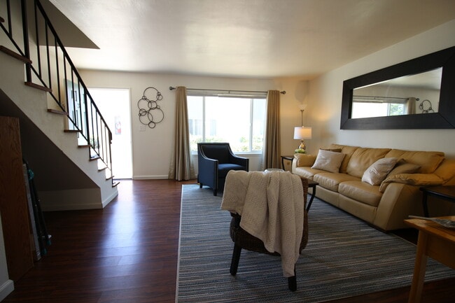 Photo - 1314 Galleon Way