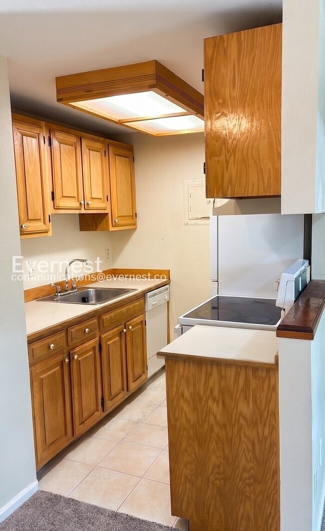 Photo - 2205 Arapahoe Ave Unidad Apartment 8