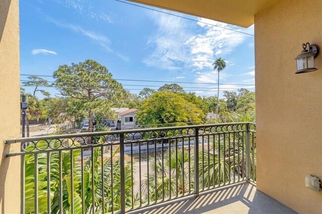 Photo - 1268 11th St Unit 2302