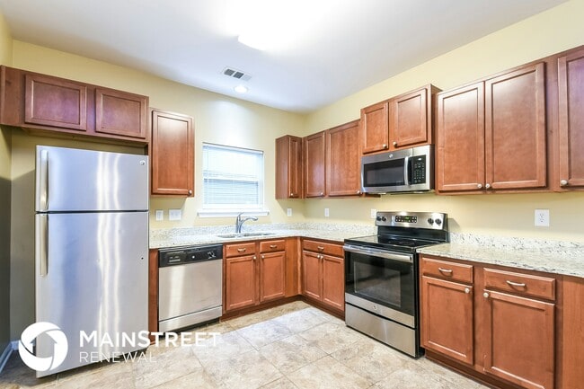 Photo - 4758 Rosser Loop Dr