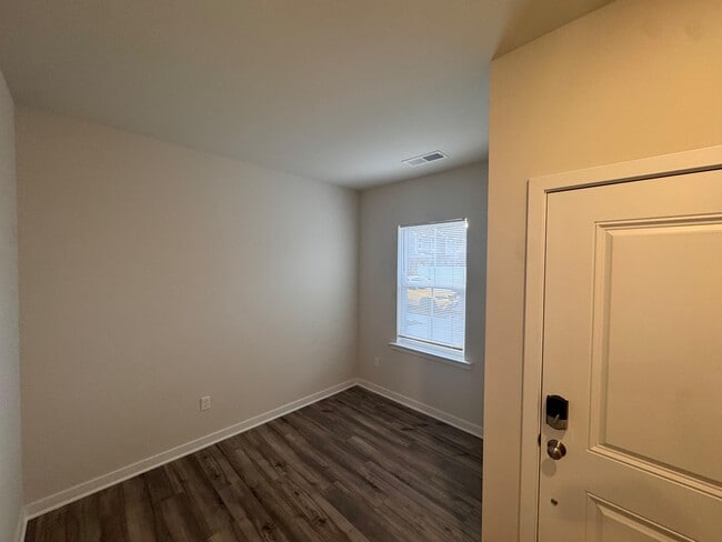 Photo - 6025 Crosswinds Dr