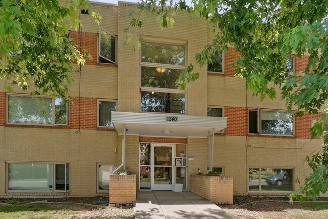 Photo - 1240 Cedar Ave