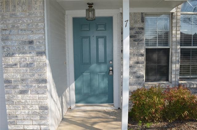 Photo - 7 States Ave