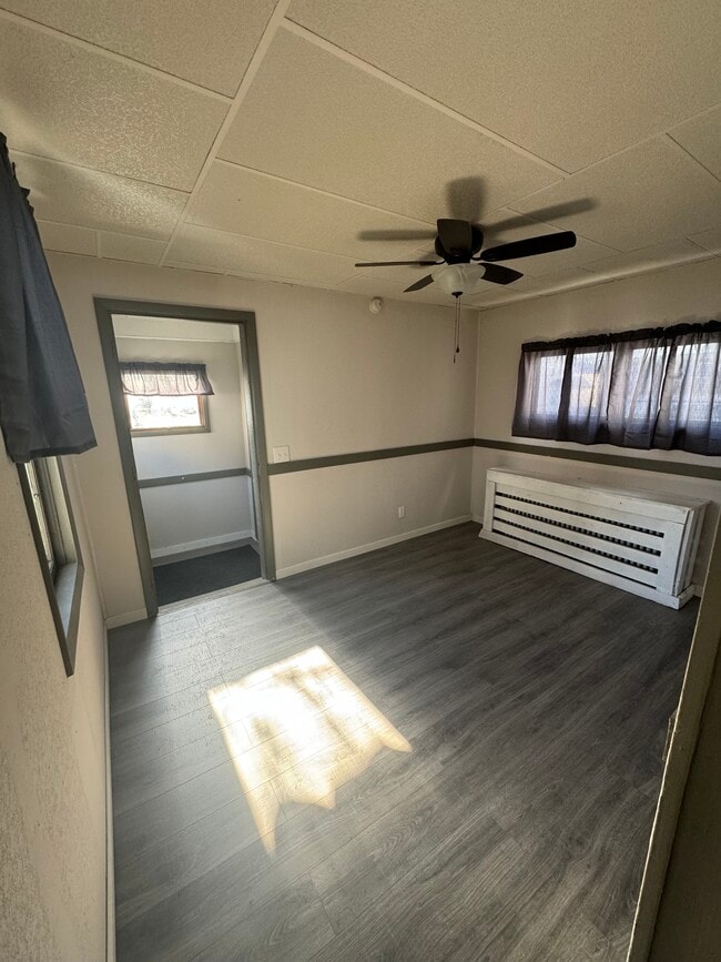 Building Photo - 500 N George St Unit #3 Rental