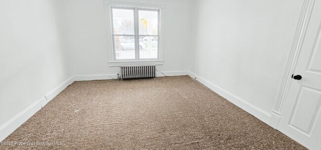 Photo - 128 S Rebecca Ave