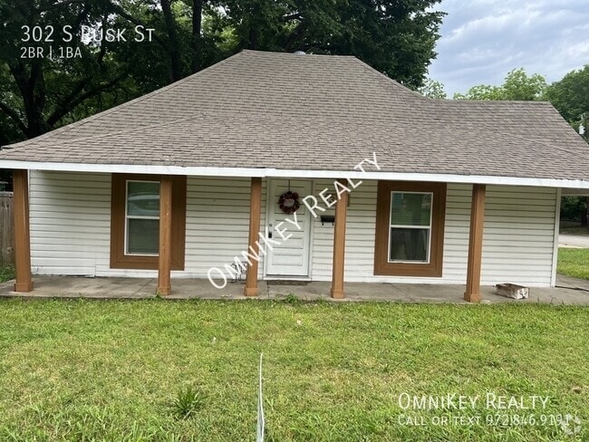 Building Photo - 302 S Rusk St Rental