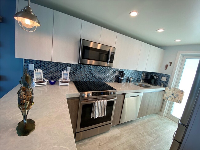 Photo - 333 NE 21st Ave Unit 1216