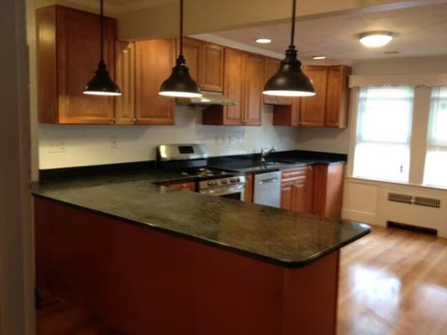 21 Portina Rd Unit 2B