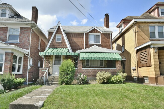 Photo - 2106 West St Unit Lower Level