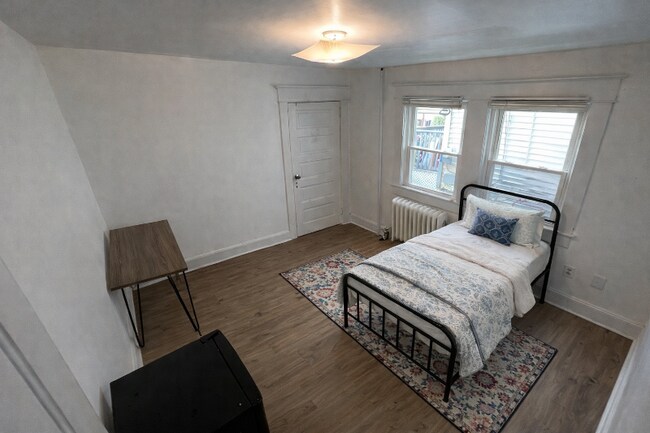 Photo - 1221 Vine St