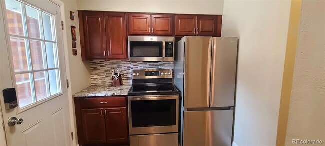 Photo - 1625 N Murray Blvd Unidad 118