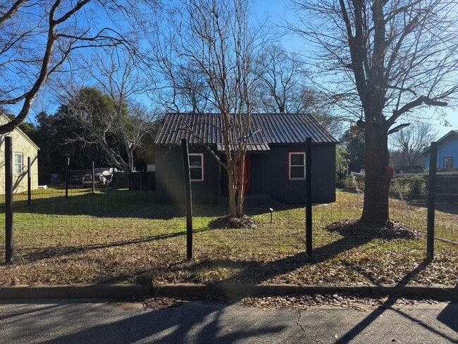 Building Photo - 3542 Wericoba Dr