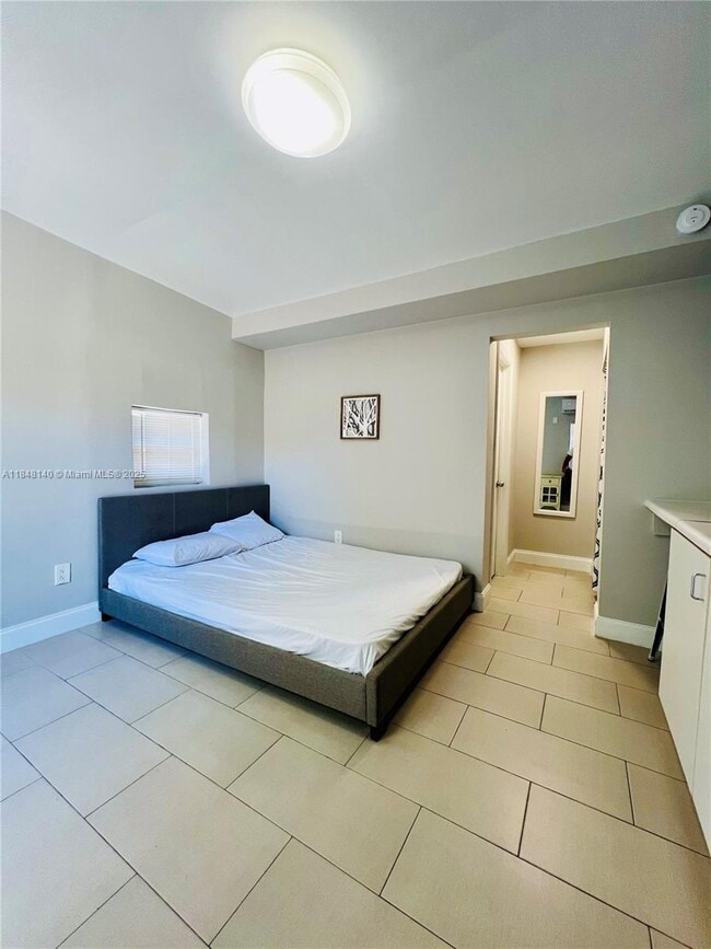 Photo - 361 SW 20th Rd Unit A