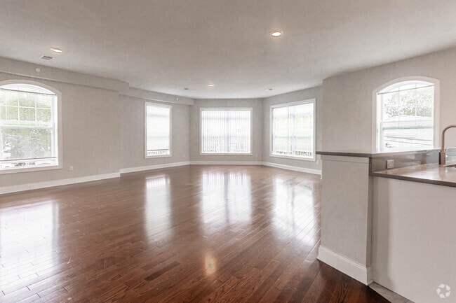2BR, 3BA w/Study - 1,864SF - Living Area