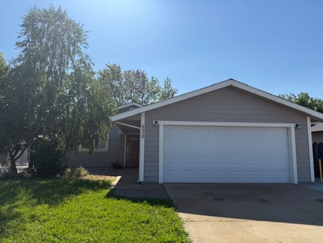 3 Bedroom Home In Quail Ridge - 3 Bedroom Home In Quail Ridge
