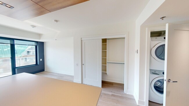 Photo - Cunard Residences