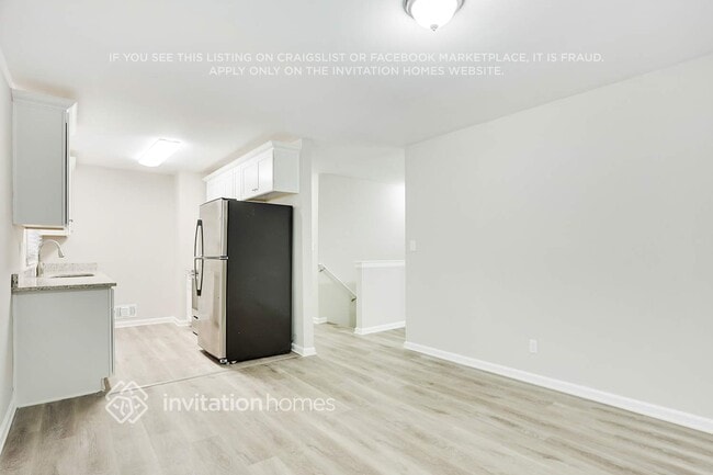 Photo - 2369 Brentford Pl